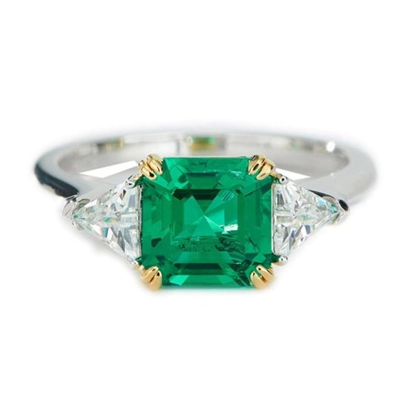 Emerald Ring, Green Stone Ring, Promise Ring, Birthstone Ring, Bling Ring - Picture 1 of 7